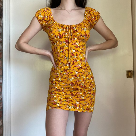 orange floral print mini dress - Picture 3 of 4